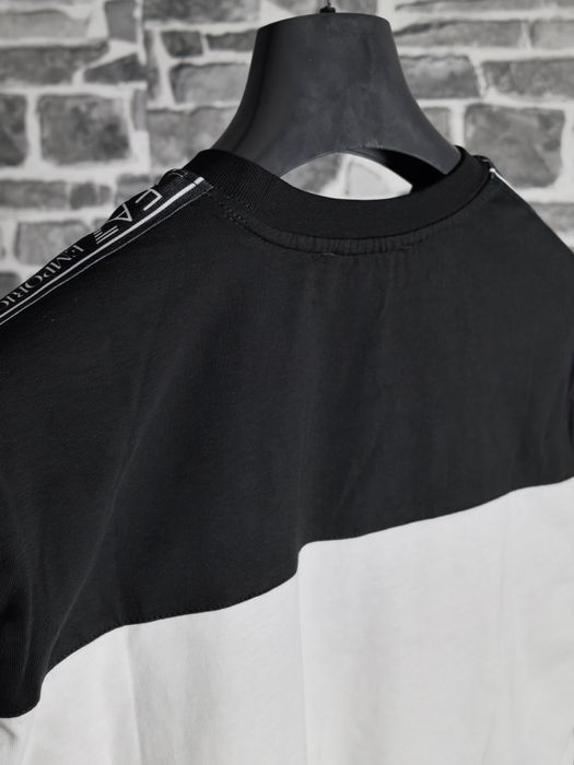Emporio Armani тениска НАМАЛЕНА