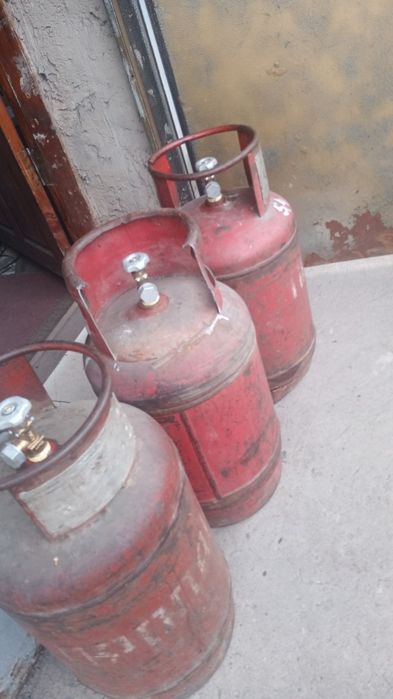 Обмен, газовый баллон с вентилем, с .краником