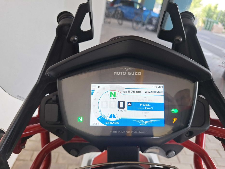 Motoyard vinde Moto Guzzi V 85 TT Adventure Rate