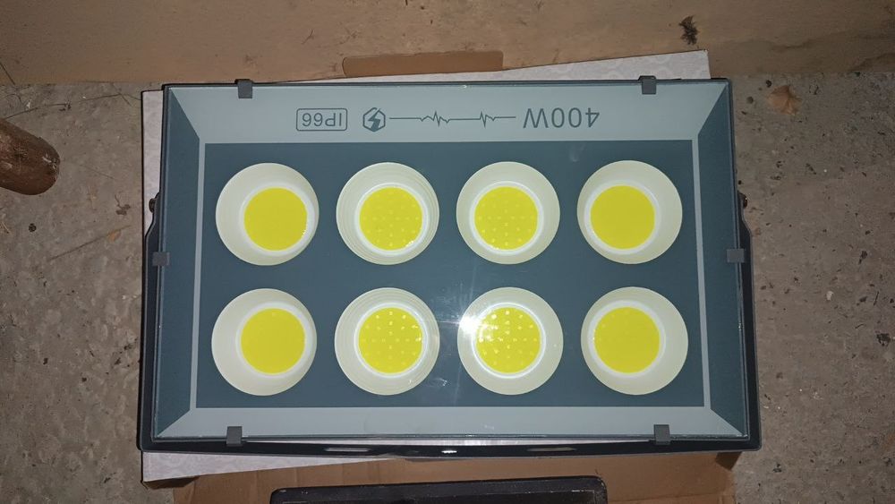 Прожектор 100w 400 w 300 w