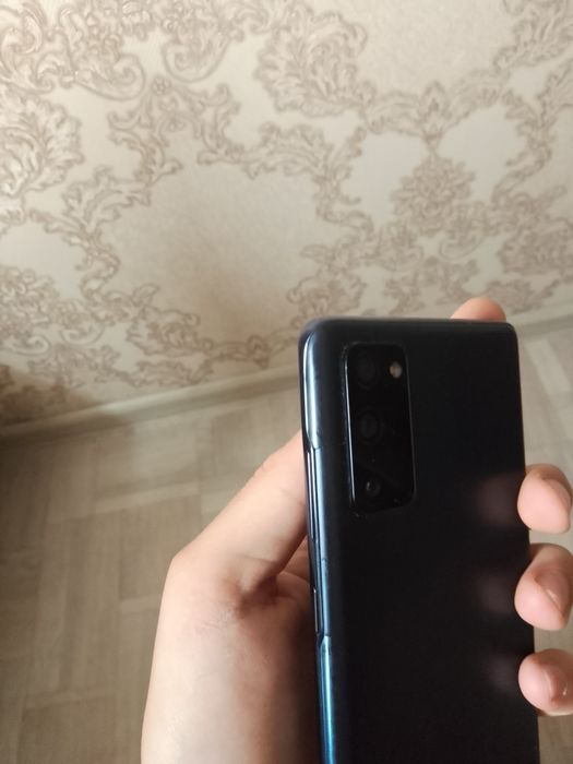 Самсунг С 20 фе.