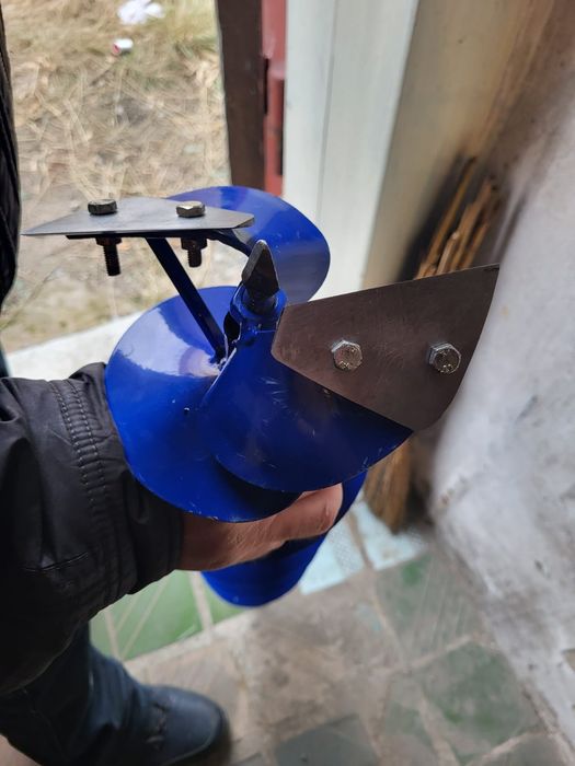 Продам бензобур для зимней рыбалки