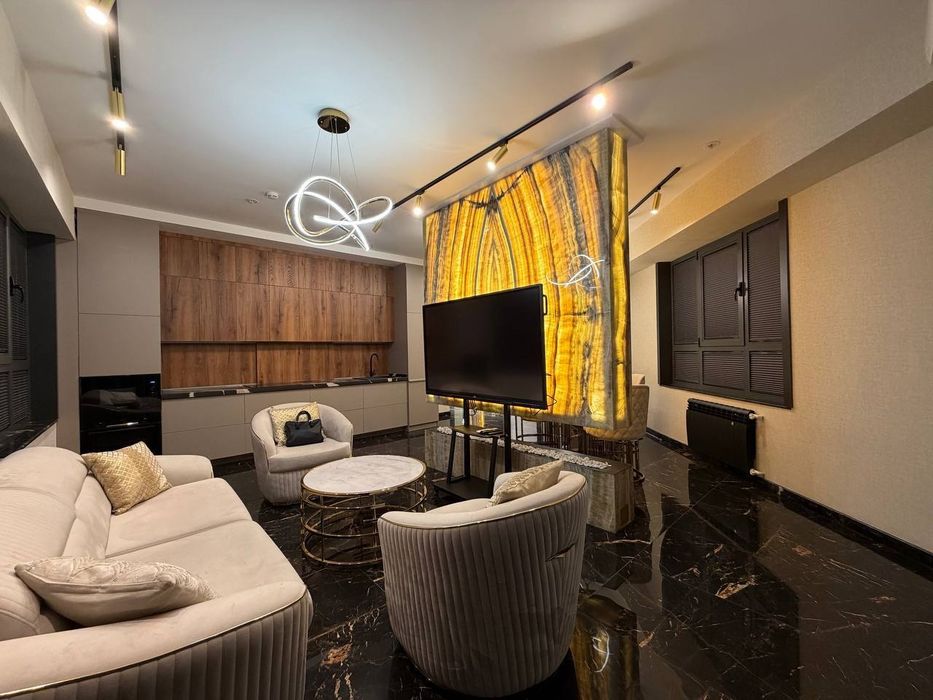 Продается 4х ком квартира, ЖК Akay City, ор-р: ул. Кары Ниязова, 115м²