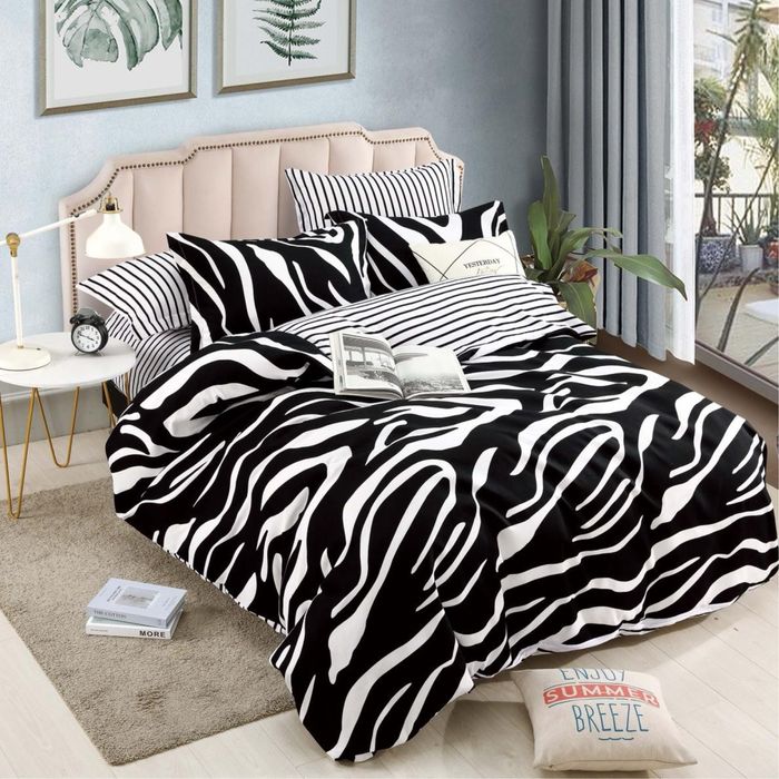 Lenjerie de pat Damasc Pucioasa