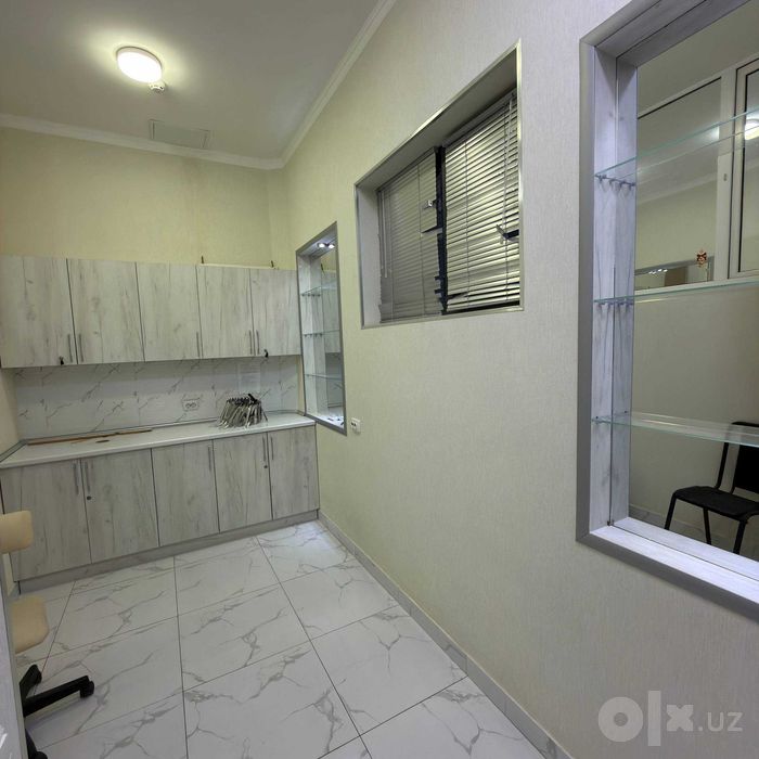 Аренда коммерческое помещение метро Ойбек 140 м2