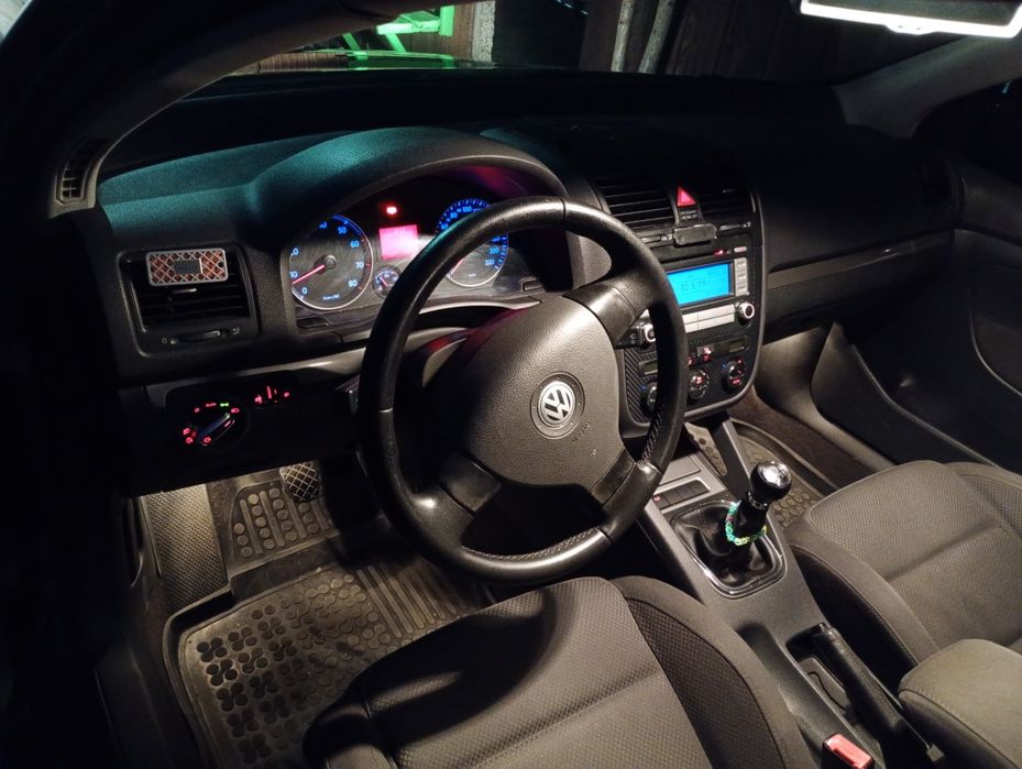 Golf 5 1.4 fsi 90 cp