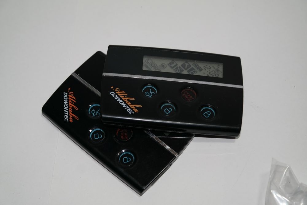 кабель USB → Mini USB. для старых Пультов