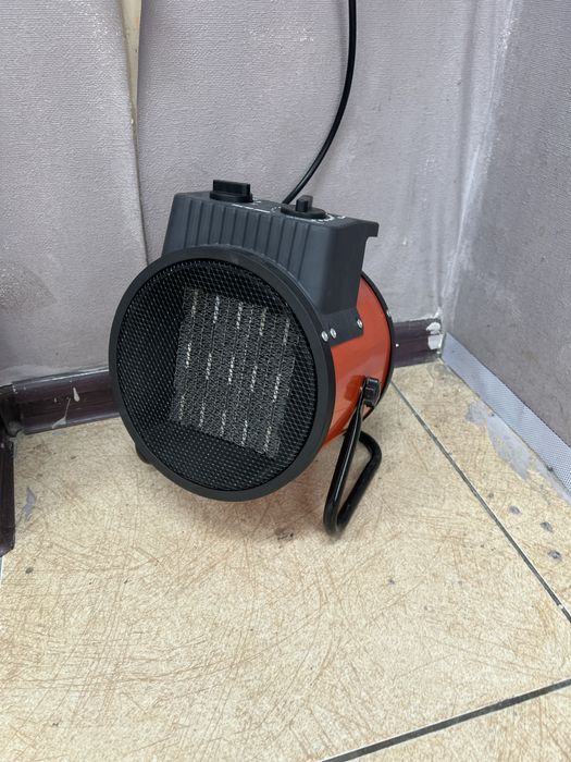 Помощник парикмахерский