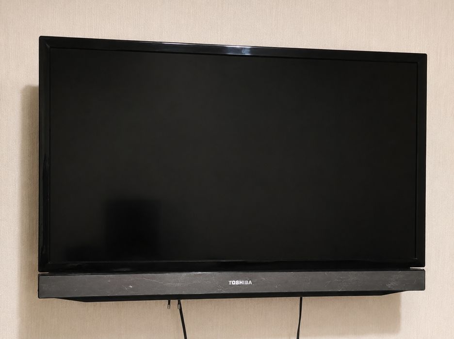 Toshiba 32" televizor sotiladi.
Ta'mirlash yoki zapchast uchun.