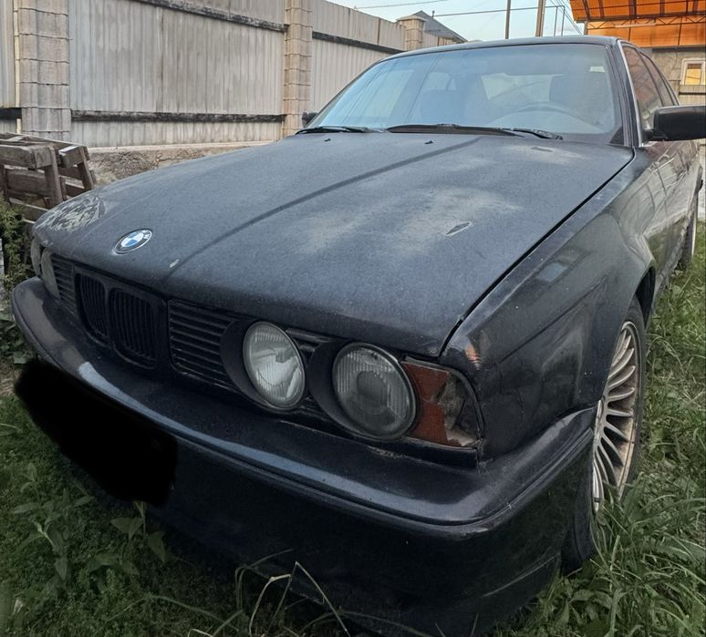 Продам машину BMW E34, МКПП