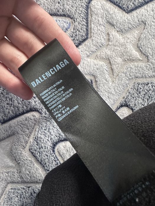 Продам зип худи balenciaga