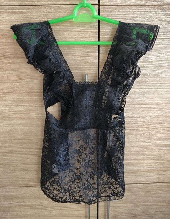 Школьные фартуки.