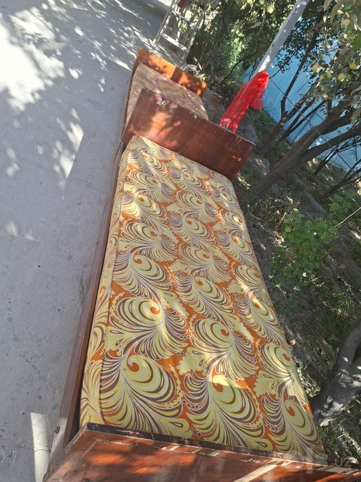 Kravat 2ta matrazi bilan