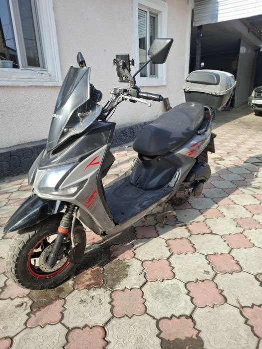 Самурай 150 куб  скутер мопед