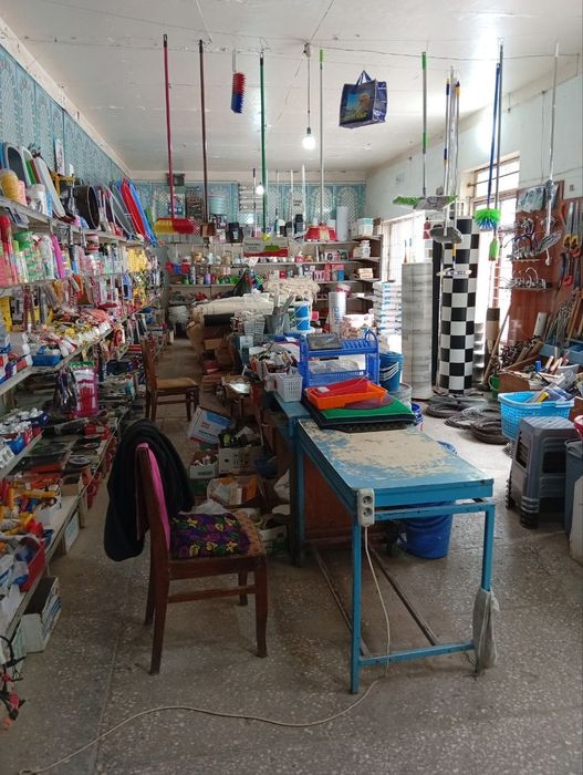 Савдо ду́кони сотилади, срочно!