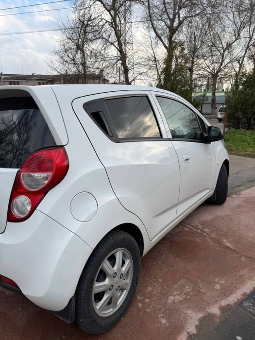 Chevrolet spark 2017