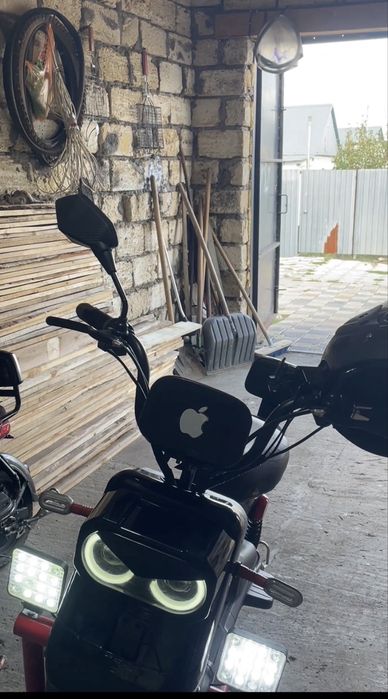 продам электро скутер танк в отличном состояние
