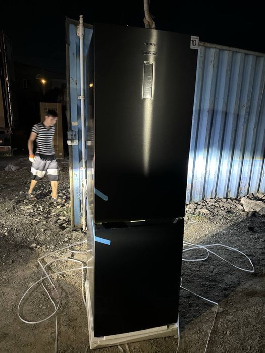 Холодильник от бренда Айва оптовый склад