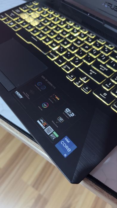 ASUS TUF F15 FX506HE - I5 11400h + RTX 3050 ti - 144hz