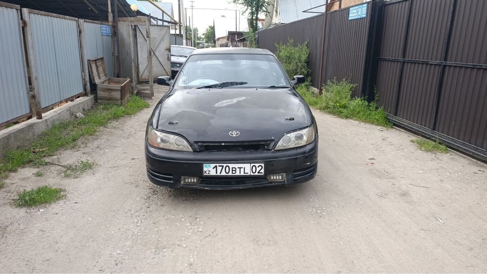 Продам тайота виндом