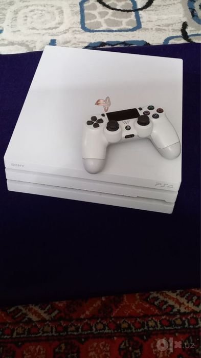 Плейстейшн 4 pro 1T