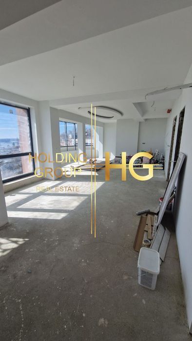 Къща в Варна-м-т Акчелар площ 430