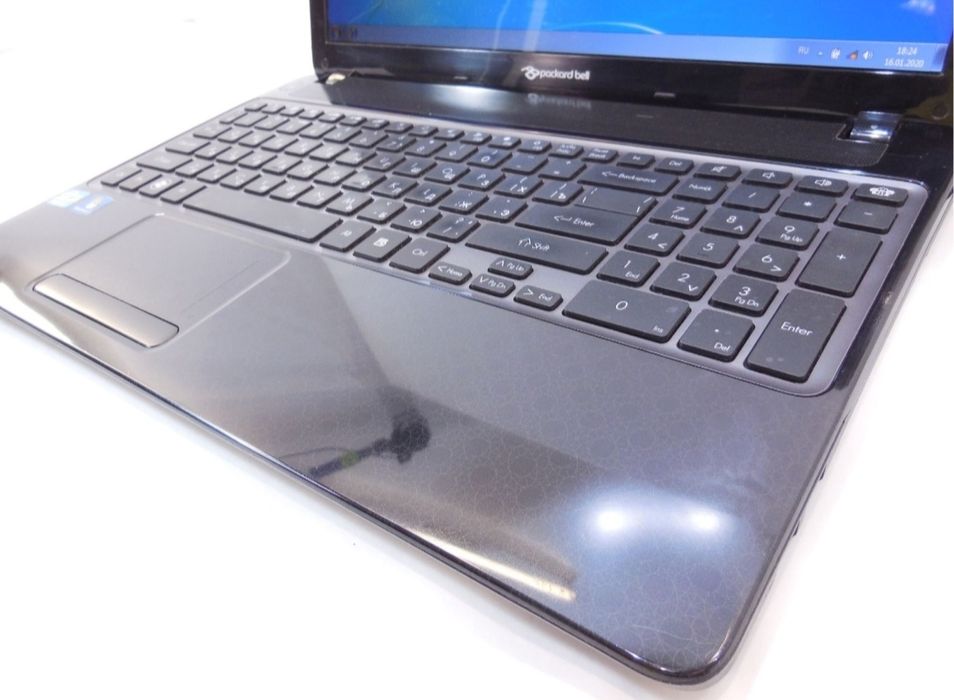 Мощный ноутбук Acer (Packard bell) SSD