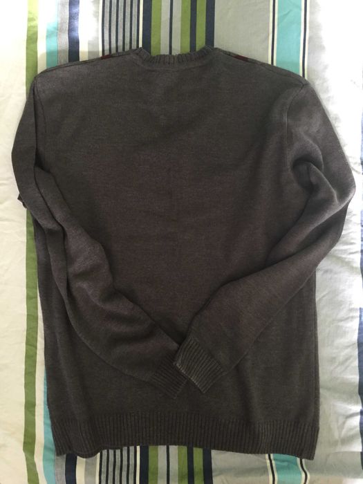 Ученическа униформа МГ Варна Математическа гимназия