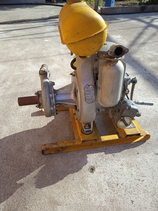 Мотопомпа водяной насос