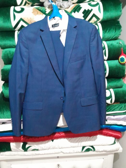 Әр түрлі киімдер