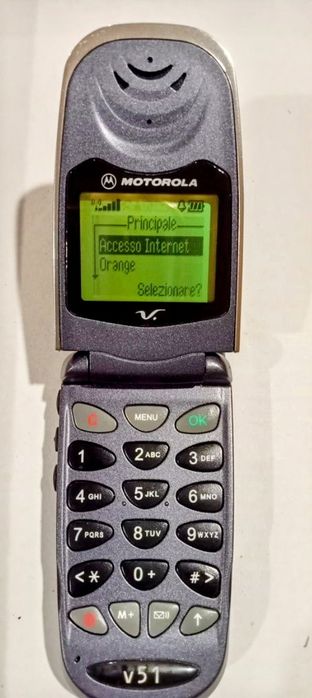V 51 cu clăpița by Motorola