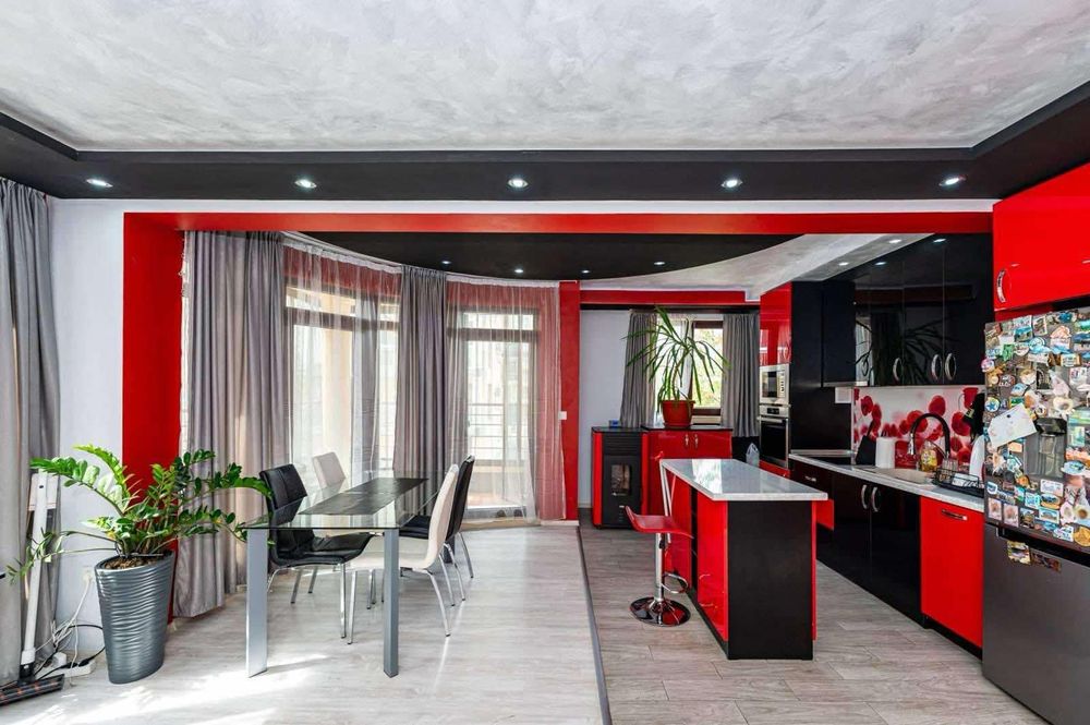 Тристаен апартамент под наем в жк. Остромила