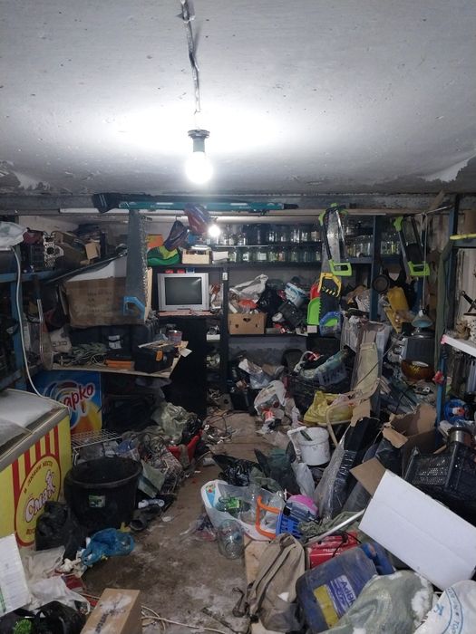 Продам гараж срочно