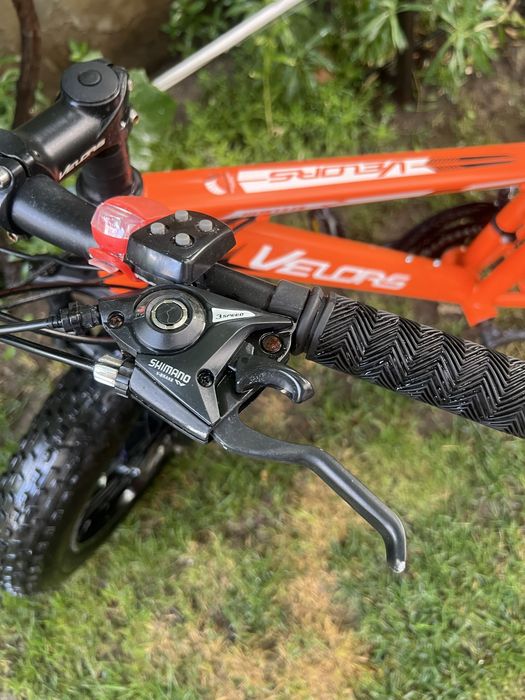 SUPER PRET ! Aproape noua,bicicleta copii Velors incepand cu 9-10 ani