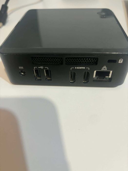 Intel NUC Mini PC i3-5010U | 8GB RAM | SSD 120GB | Windows 10 Pro