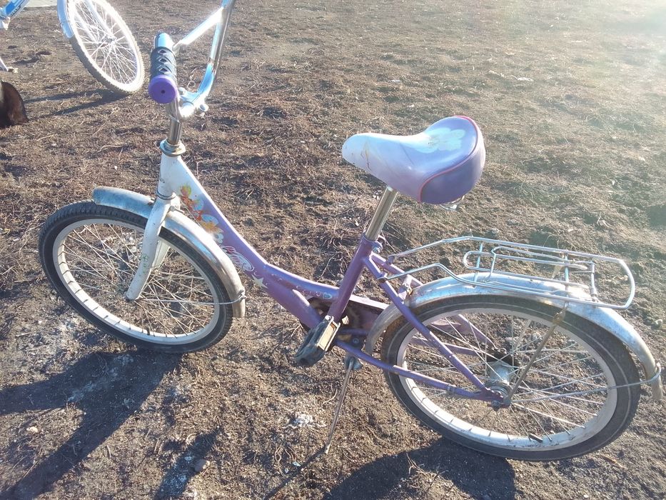 Продам велосипед для девочки от 5 до 8,9лет в хорошем состоянии .