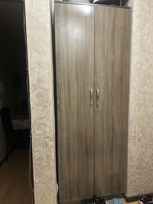 Шкаф плательный