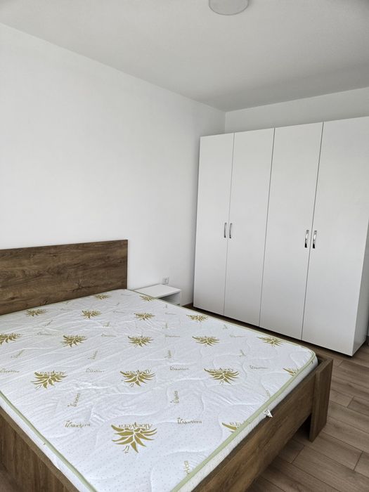 PROPRIETAR! Vand parte duplex complect mobilat