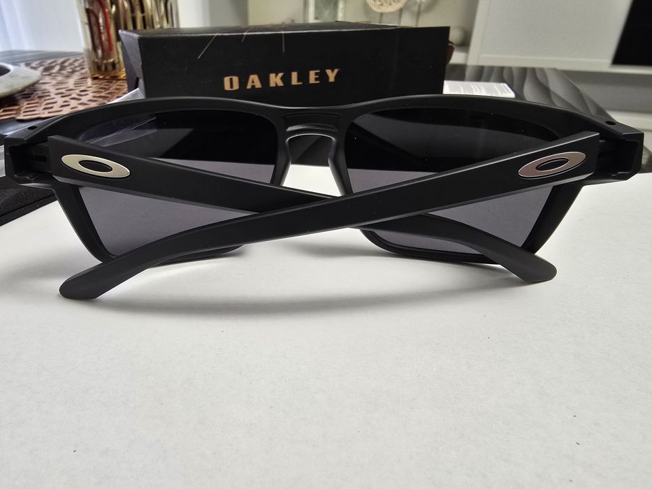 Ochelari Oakley Sylas cu lentile polarizate