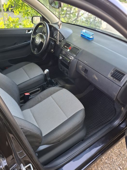 Skoda Fabia/Motor 1.4 Benzină/An 2005