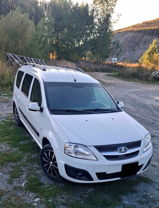 Продам ларгус...