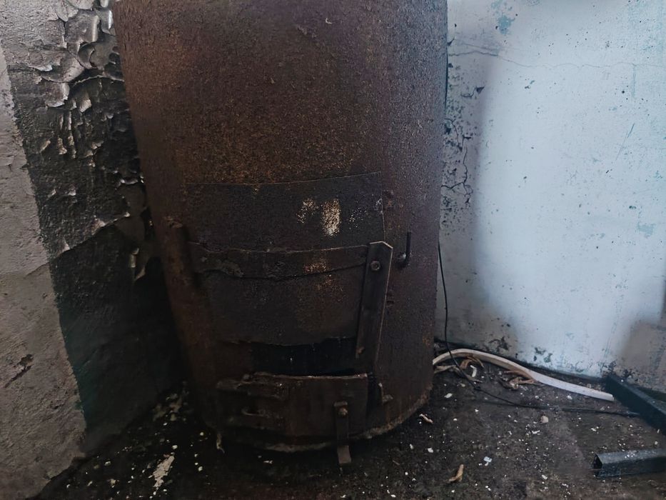 Продам бержуйку в гараж