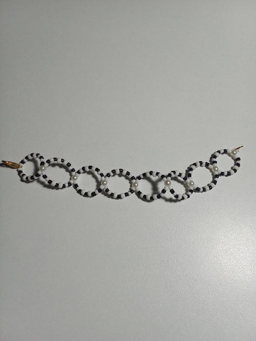Украшения из бисера