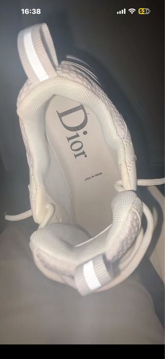 Dior b22 noi cu cutie