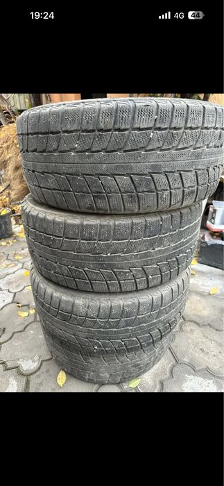 Резина 225/45/17