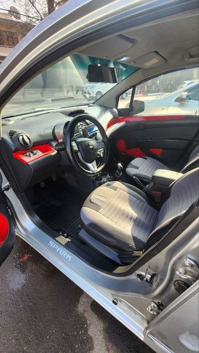 Продается машина. Свой Spark