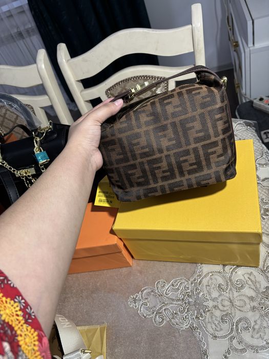 Сумка кросс боди прада  и еще сумки