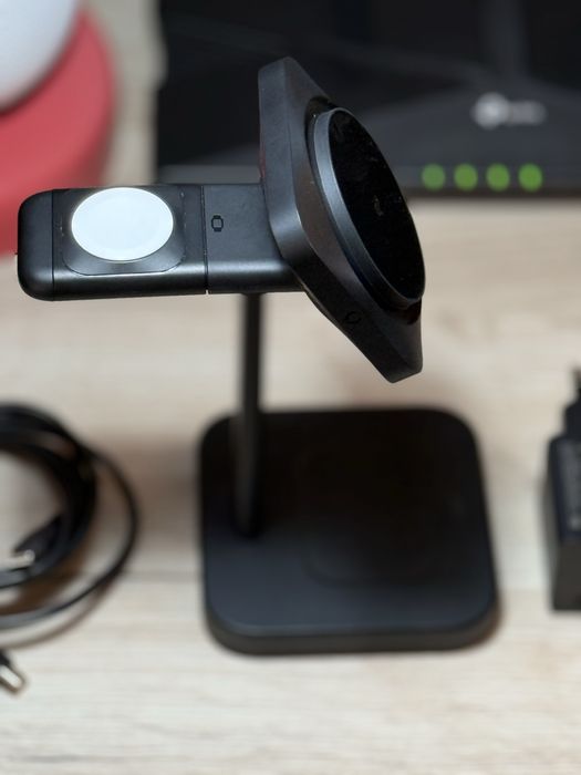 Incarcator Retea Wireless ESR CryoBoost 3in1, 25W, 1.67A, Negru