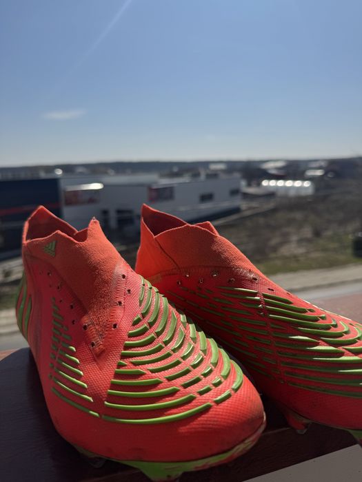 Ghete de fotbal cu filet predator nr 42