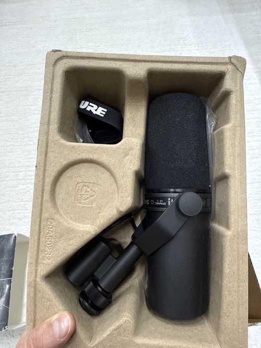 Shure sm7b microphone